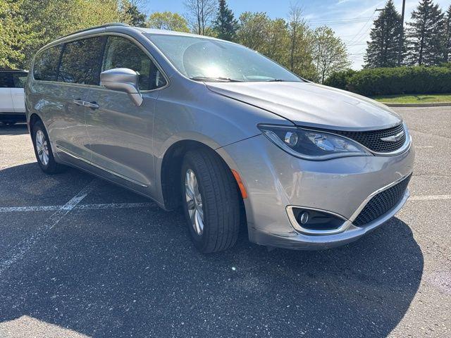 used 2019 Chrysler Pacifica car, priced at $15,495