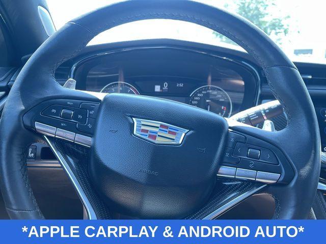 used 2023 Cadillac XT6 car, priced at $45,249