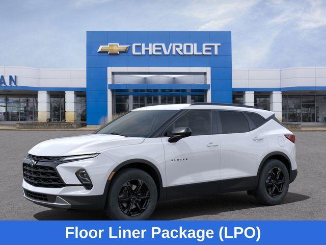 new 2025 Chevrolet Blazer car, priced at $34,519