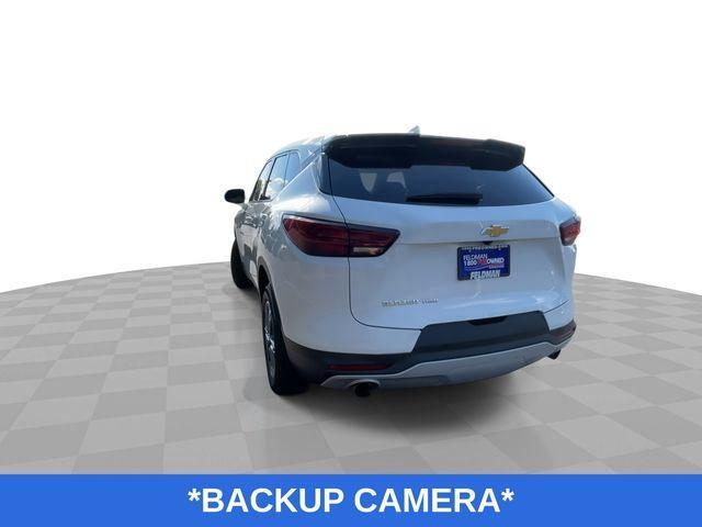 used 2025 Chevrolet Blazer car, priced at $31,995