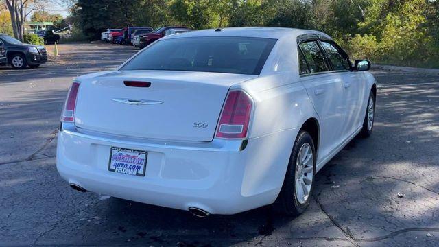 used 2014 Chrysler 300 car