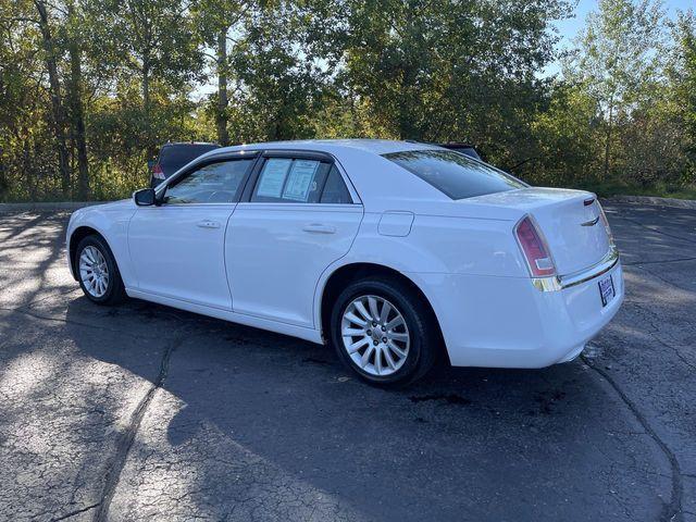 used 2014 Chrysler 300 car