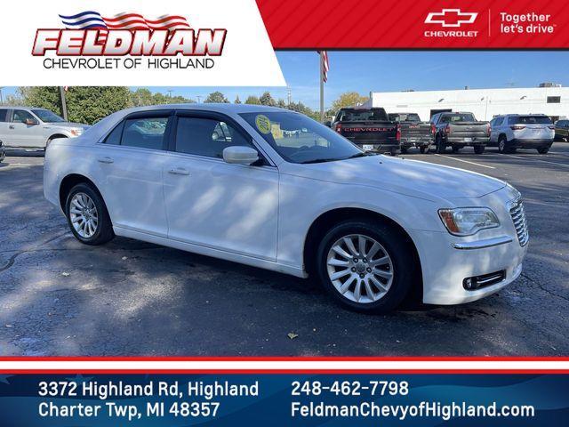 used 2014 Chrysler 300 car