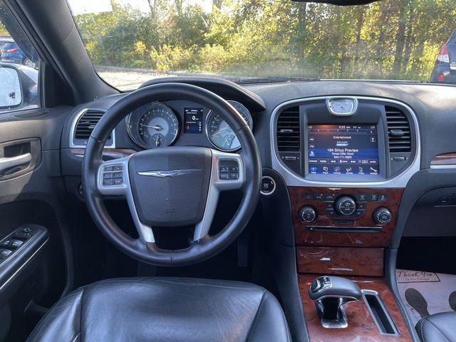 used 2014 Chrysler 300 car