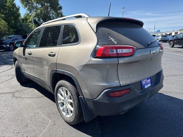 used 2016 Jeep Cherokee car, priced at $10,995