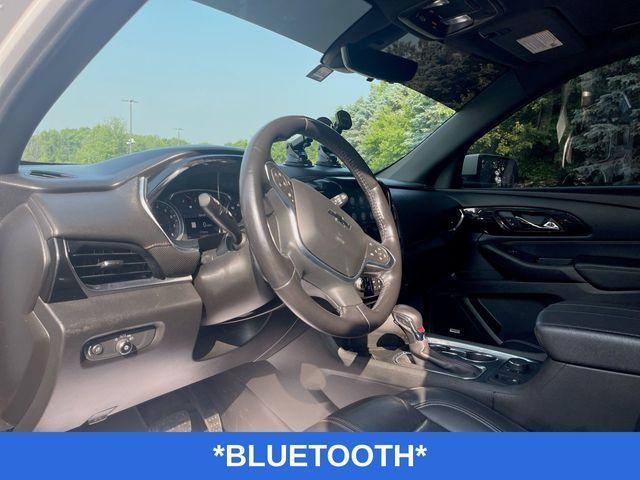 used 2022 Chevrolet Traverse car, priced at $24,995