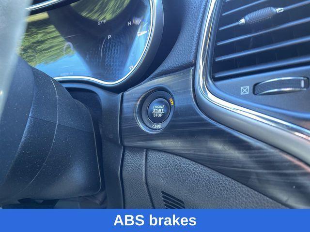 used 2021 Jeep Grand Cherokee car, priced at $19,495