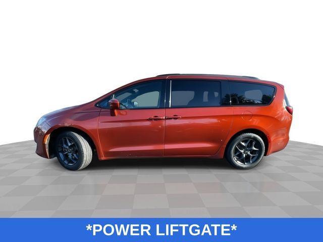 used 2018 Chrysler Pacifica car, priced at $11,995