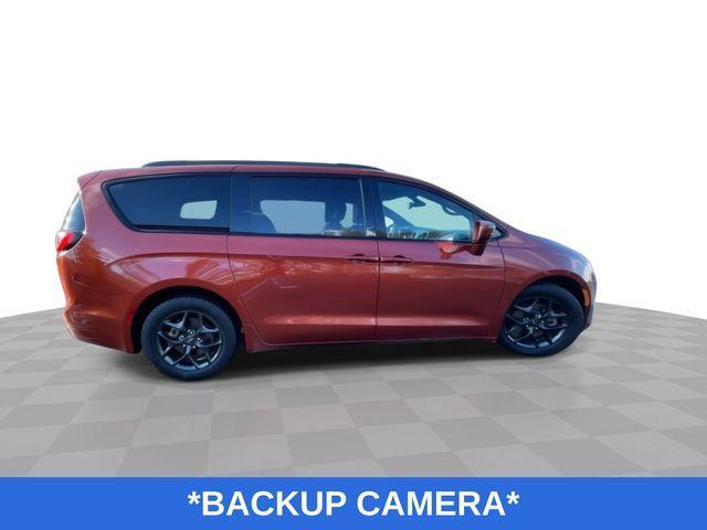 used 2018 Chrysler Pacifica car, priced at $11,995