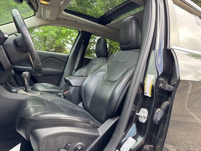 used 2016 Jeep Cherokee car, priced at $14,495
