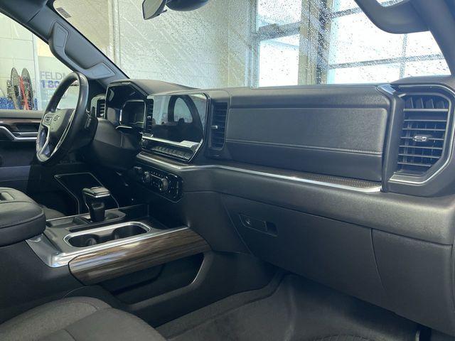 used 2022 Chevrolet Silverado 1500 car, priced at $41,995