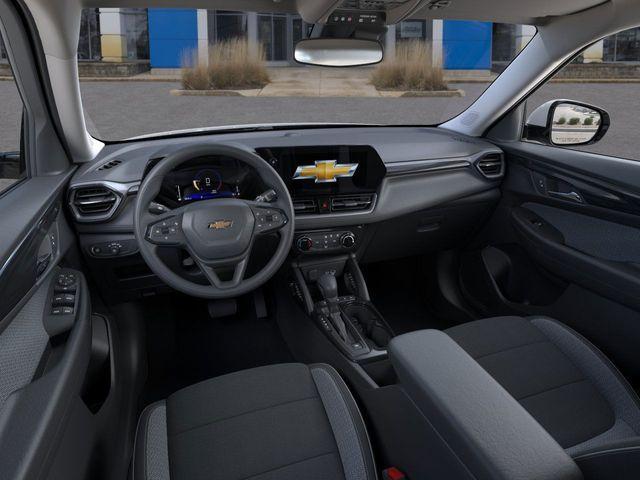 new 2025 Chevrolet TrailBlazer car, priced at $24,998