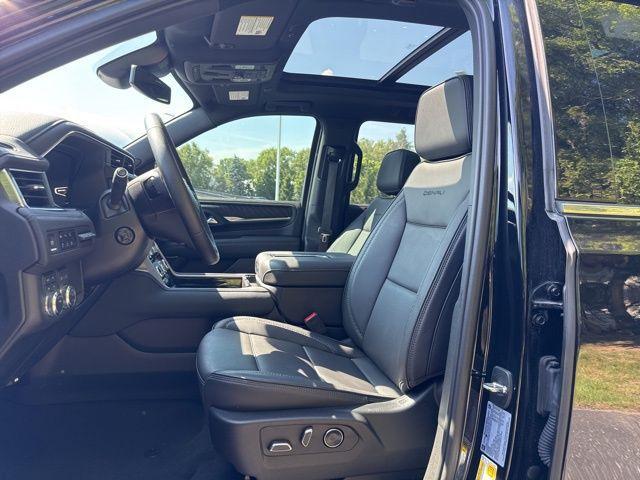 used 2024 GMC Yukon XL car, priced at $79,495