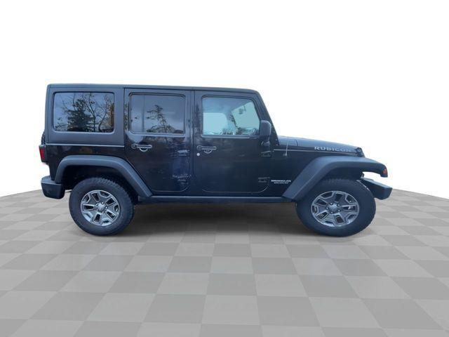 used 2015 Jeep Wrangler Unlimited car, priced at $21,995