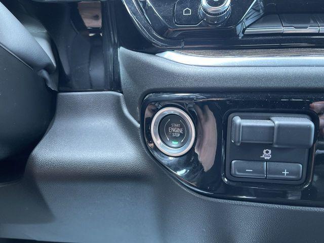 used 2022 GMC Sierra 1500 car, priced at $45,995