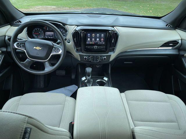 used 2023 Chevrolet Traverse car, priced at $28,495