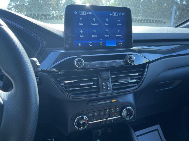 used 2024 Ford Escape car, priced at $22,749