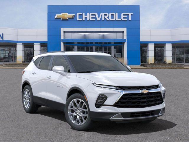 new 2025 Chevrolet Blazer car, priced at $37,050