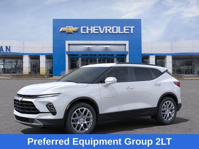 new 2025 Chevrolet Blazer car, priced at $35,550