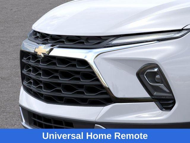 new 2025 Chevrolet Blazer car, priced at $35,550