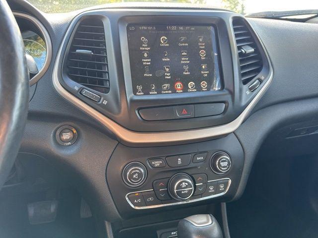 used 2017 Jeep Cherokee car, priced at $14,793