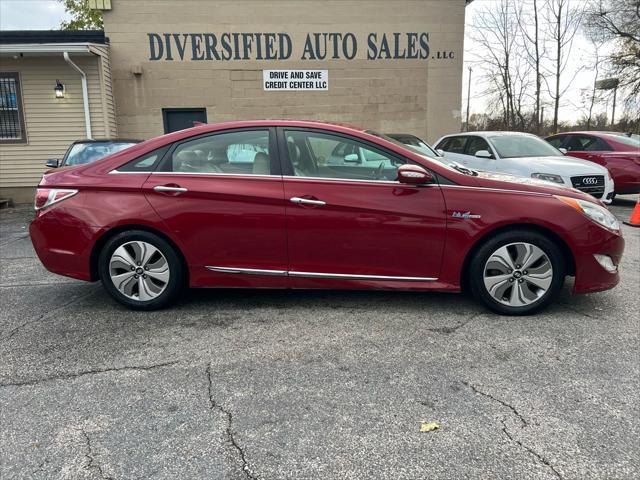 used 2013 Hyundai Sonata Hybrid car, priced at $9,991