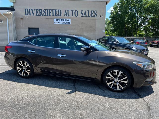 used 2016 Nissan Maxima car, priced at $13,985