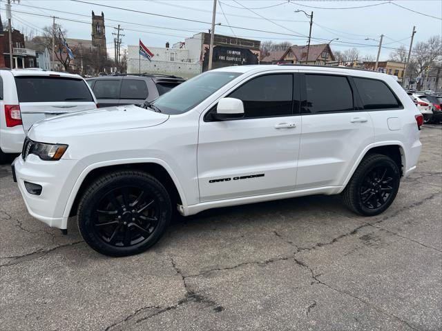 used 2017 Jeep Grand Cherokee car, priced at $17,881