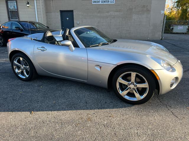 used 2007 Pontiac Solstice car, priced at $9,992