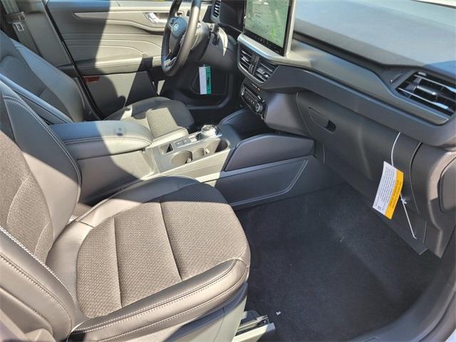 new 2025 Ford Escape car, priced at $31,895