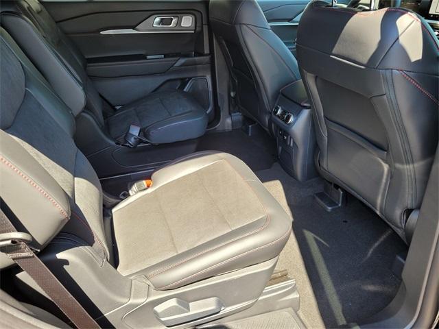 new 2025 Ford Explorer car, priced at $57,964