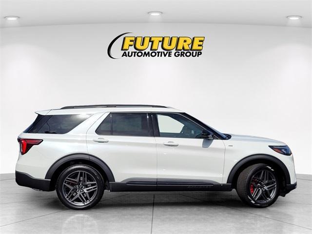 new 2025 Ford Explorer car, priced at $50,013