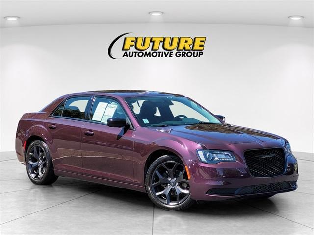 used 2021 Chrysler 300 car, priced at $17,977