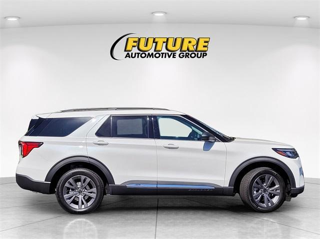 new 2025 Ford Explorer car, priced at $47,358