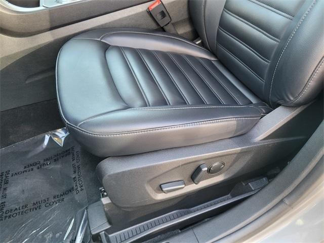 used 2024 Ford Edge car, priced at $23,777