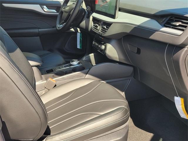 new 2025 Ford Escape car, priced at $27,010