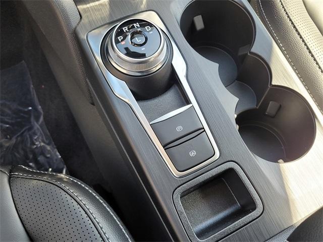 new 2025 Ford Escape car, priced at $27,010