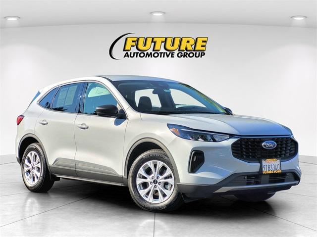 new 2025 Ford Escape car, priced at $26,140