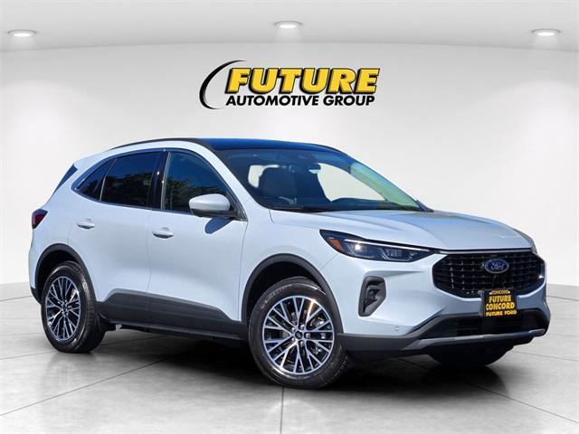 new 2025 Ford Escape car, priced at $38,020