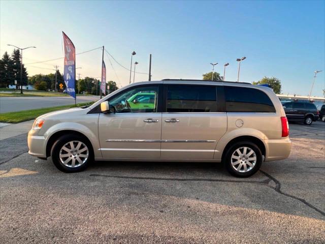 used 2015 Chrysler Town & Country car, priced at $7,495