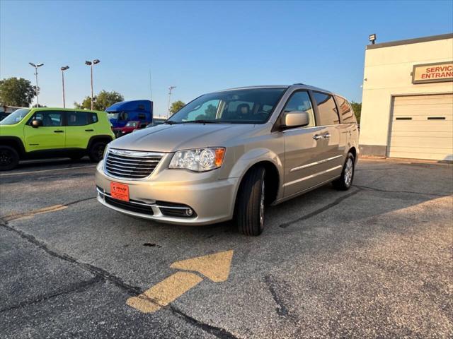 used 2015 Chrysler Town & Country car, priced at $7,495