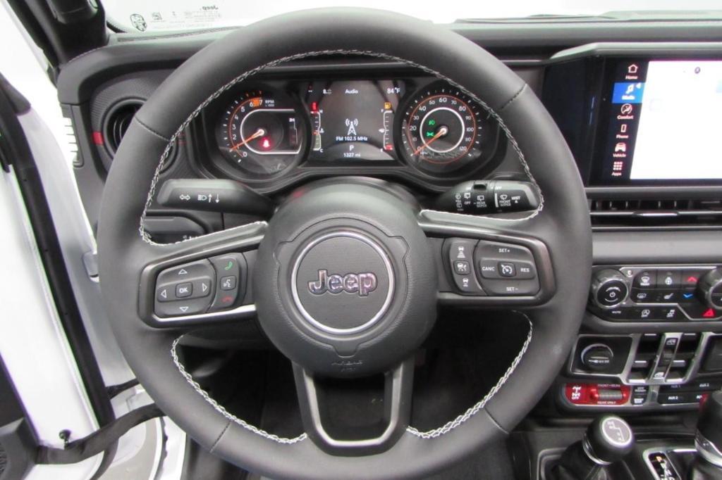 new 2025 Jeep Wrangler car, priced at $58,967