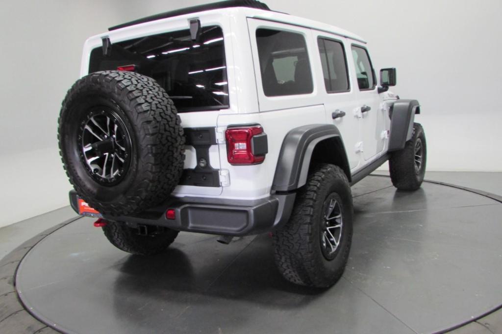 new 2025 Jeep Wrangler car, priced at $58,967