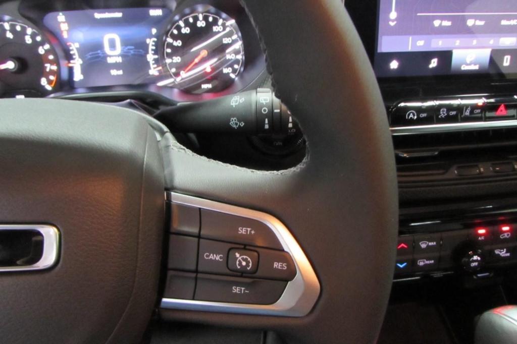 new 2025 Jeep Compass car, priced at $32,383