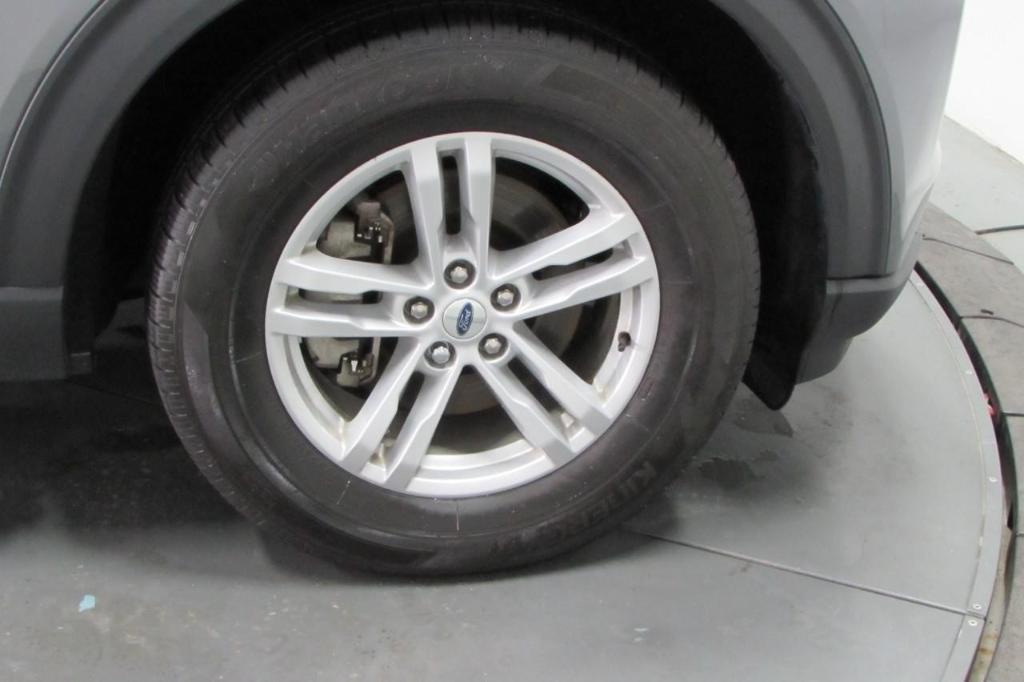 used 2023 Ford Explorer car