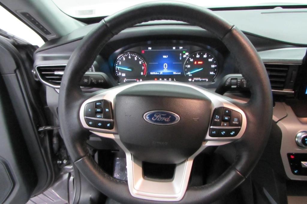 used 2023 Ford Explorer car