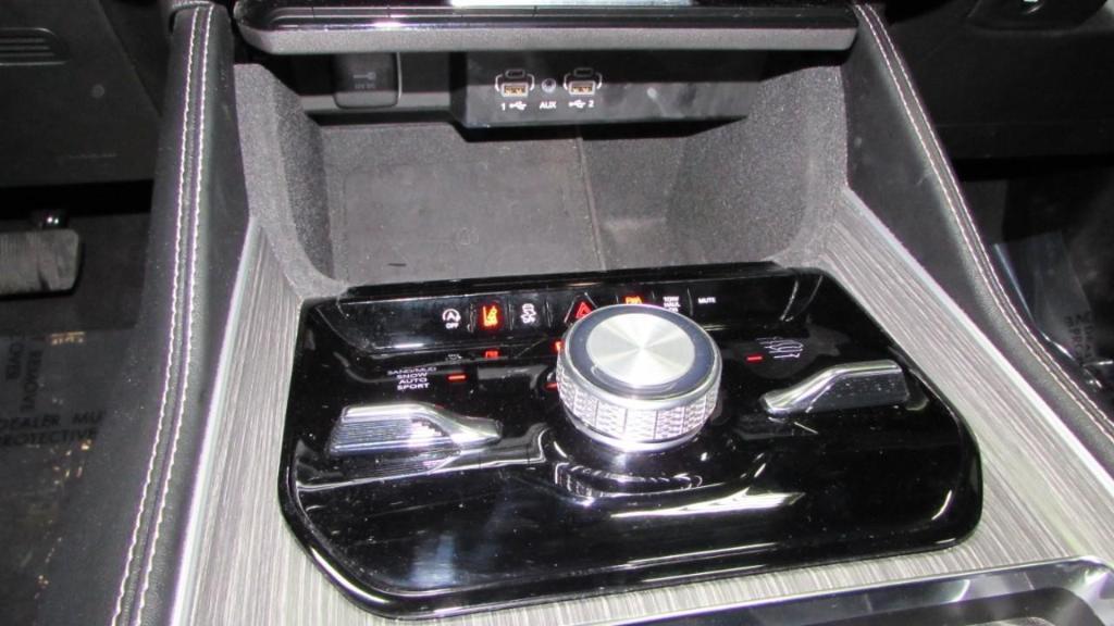 used 2024 Jeep Wagoneer L car, priced at $65,766