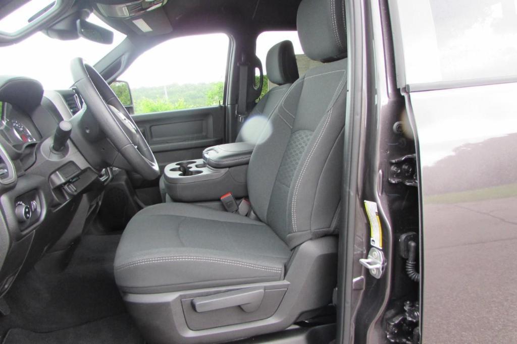 new 2025 Ram 2500 car, priced at $58,783