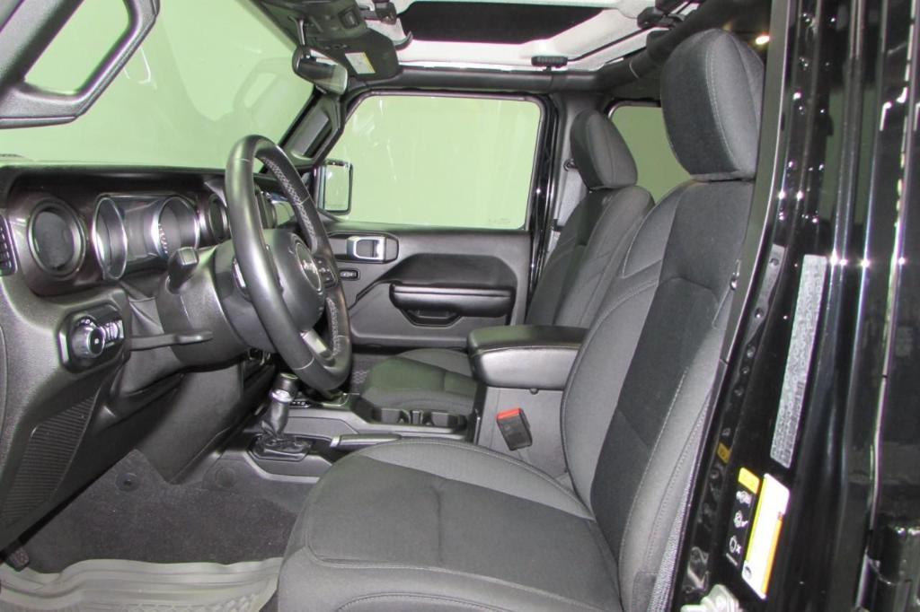 used 2021 Jeep Wrangler Unlimited car, priced at $32,714