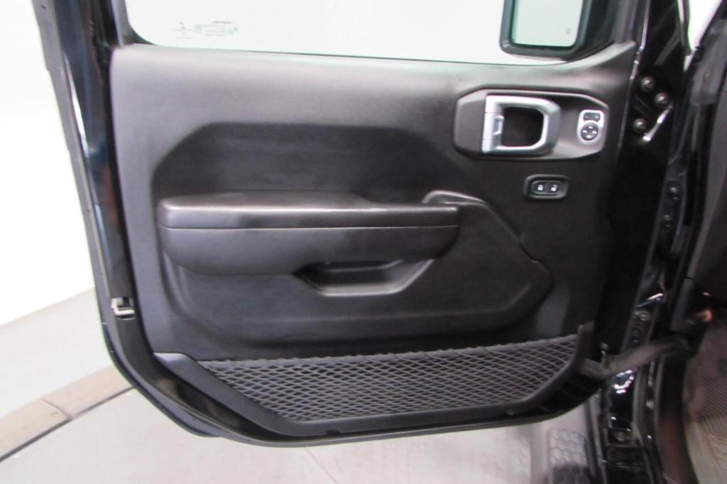 used 2021 Jeep Wrangler Unlimited car, priced at $32,714